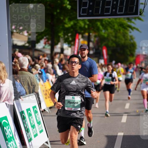 20.09.2026 - PSD Bank Halbmarathon LAZAROV Photography http://msf.ph/oto/10532834 20.09.2026 12:13:07 Ziel 1030, 1045, 1125, 1702, 4466, 4668 meine-sportfotos.de