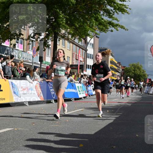 20.09.2026 - PSD Bank Halbmarathon J. Mangold http://msf.ph/oto/10532851 20.09.2026 12:19:57 Ziel 1261, 1323, 1892, 2737, 3085, 3429, 3735, 4085, 4689 meine-sportfotos.de