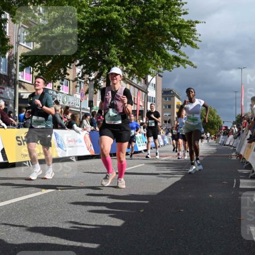 20.09.2026 - PSD Bank Halbmarathon J. Mangold http://msf.ph/oto/10532932 20.09.2026 12:20:04 Ziel 1021, 1261, 1628, 1755, 1892, 2737, 2933, 3085, 3735, 4085, 4228, 4237, 4270, 4689 meine-sportfotos.de
