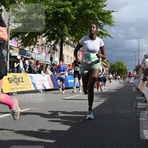 20.09.2026 - PSD Bank Halbmarathon J. Mangold http://msf.ph/oto/10532944 20.09.2026 12:20:04 Ziel 1021, 1261, 1628, 1755, 1892, 2737, 2933, 3085, 3735, 4085, 4228, 4237, 4270, 4689 meine-sportfotos.de
