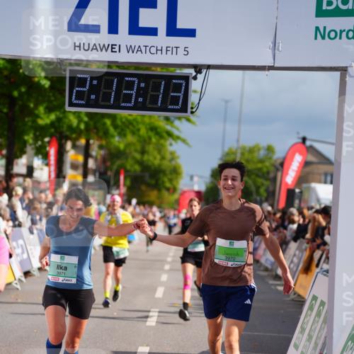 20.09.2026 - PSD Bank Halbmarathon LAZAROV Photography http://msf.ph/oto/10532961 20.09.2026 12:13:12 Ziel 1030, 1045, 1125, 1322, 1341, 1702, 2521, 3970, 3971, 4466, 4668 meine-sportfotos.de