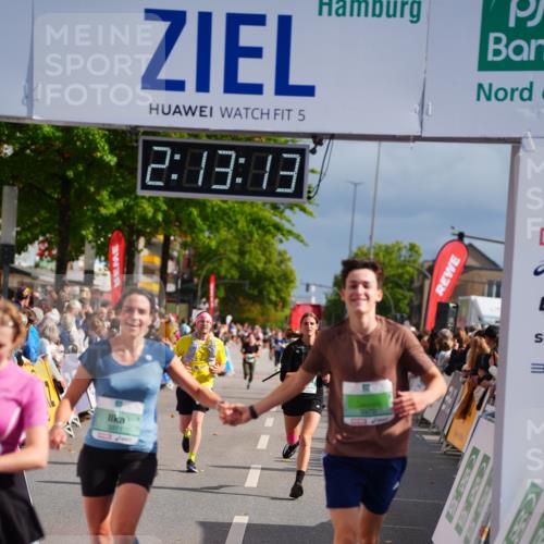20.09.2026 - PSD Bank Halbmarathon LAZAROV Photography http://msf.ph/oto/10532979 20.09.2026 12:13:13 Ziel 1030, 1125, 1322, 1341, 2521, 3970, 3971, 4466, 4668 meine-sportfotos.de