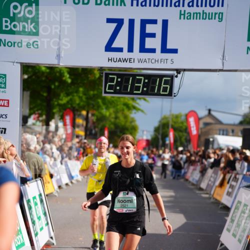20.09.2026 - PSD Bank Halbmarathon LAZAROV Photography http://msf.ph/oto/10532999 20.09.2026 12:13:16 Ziel 1125, 1322, 1341, 2521, 3970, 3971, 4466, 4668 meine-sportfotos.de