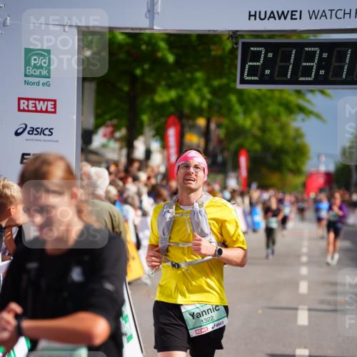 20.09.2026 - PSD Bank Halbmarathon LAZAROV Photography http://msf.ph/oto/10533006 20.09.2026 12:13:17 Ziel 1125, 1322, 1341, 2521, 3970, 3971, 4668 meine-sportfotos.de