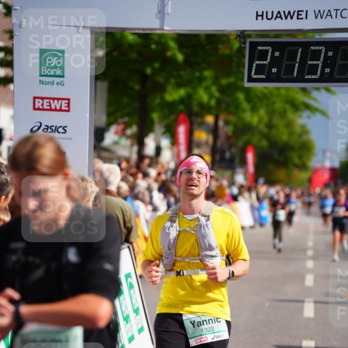 20.09.2026 - PSD Bank Halbmarathon LAZAROV Photography http://msf.ph/oto/10533010 20.09.2026 12:13:17 Ziel 1125, 1322, 1341, 2521, 3970, 3971, 4668 meine-sportfotos.de