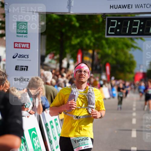 20.09.2026 - PSD Bank Halbmarathon LAZAROV Photography http://msf.ph/oto/10533025 20.09.2026 12:13:17 Ziel 1125, 1322, 1341, 2521, 3970, 3971, 4668 meine-sportfotos.de