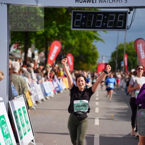 20.09.2026 - PSD Bank Halbmarathon LAZAROV Photography http://msf.ph/oto/10533104 20.09.2026 12:13:24 Ziel 1190, 1213, 1322, 3503, 4797 meine-sportfotos.de