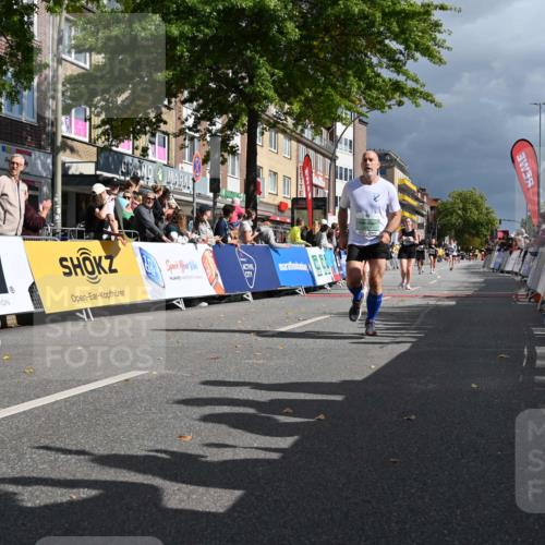 20.09.2026 - PSD Bank Halbmarathon J. Mangold http://msf.ph/oto/10533138 20.09.2026 12:20:24 Ziel 1127, 1294, 2741, 3217, 4125 meine-sportfotos.de