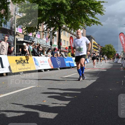 20.09.2026 - PSD Bank Halbmarathon J. Mangold http://msf.ph/oto/10533143 20.09.2026 12:20:25 Ziel 1127, 1294, 2389, 2741, 3217, 3620, 4125 meine-sportfotos.de