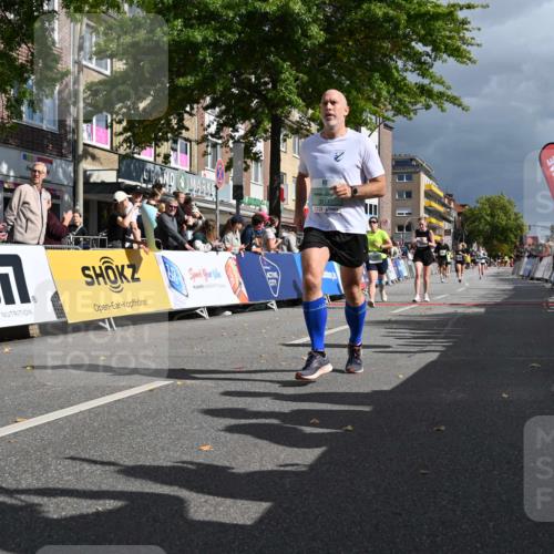 20.09.2026 - PSD Bank Halbmarathon J. Mangold http://msf.ph/oto/10533149 20.09.2026 12:20:25 Ziel 1127, 1294, 2389, 2741, 3217, 3620, 4125 meine-sportfotos.de