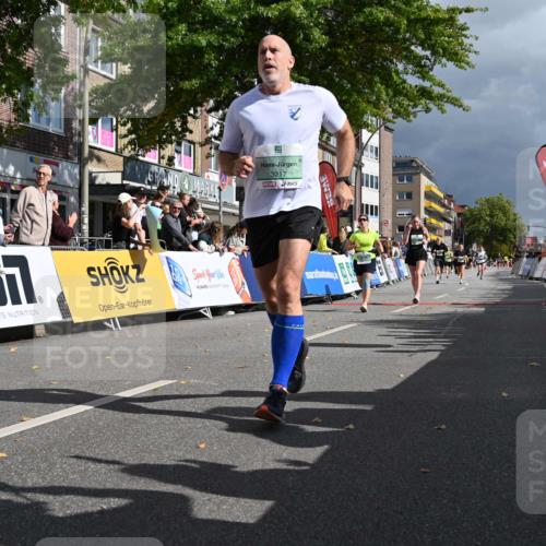 20.09.2026 - PSD Bank Halbmarathon J. Mangold http://msf.ph/oto/10533154 20.09.2026 12:20:25 Ziel 1127, 1294, 2389, 2741, 3217, 3620, 4125 meine-sportfotos.de