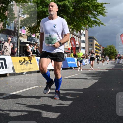 20.09.2026 - PSD Bank Halbmarathon J. Mangold http://msf.ph/oto/10533157 20.09.2026 12:20:26 Ziel 1127, 1294, 2389, 2741, 3217, 3620, 4125 meine-sportfotos.de