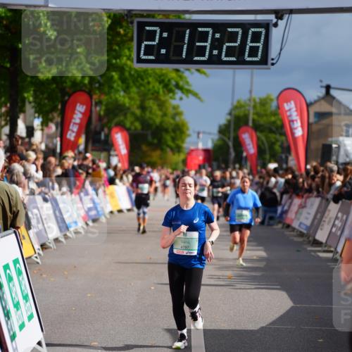 20.09.2026 - PSD Bank Halbmarathon LAZAROV Photography http://msf.ph/oto/10533158 20.09.2026 12:13:27 Ziel 1190, 1213, 3503, 4797 meine-sportfotos.de