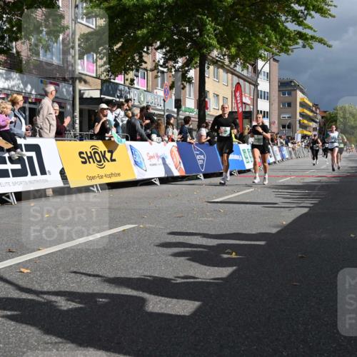 20.09.2026 - PSD Bank Halbmarathon J. Mangold http://msf.ph/oto/10533198 20.09.2026 12:20:32 Ziel 1127, 1331, 2305, 2389, 3102, 3620, 3740, 4125, 4292 meine-sportfotos.de