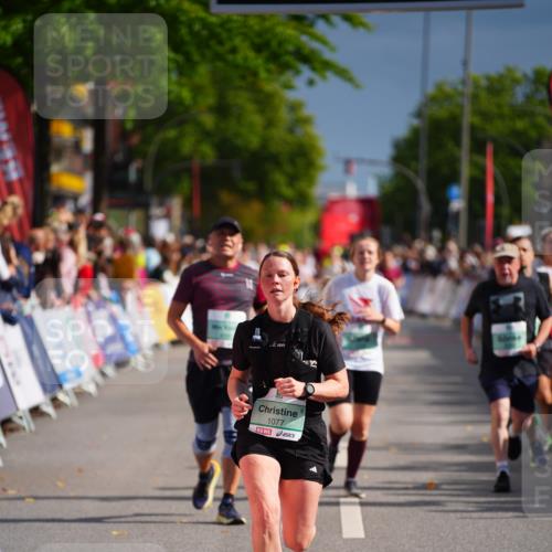 20.09.2026 - PSD Bank Halbmarathon LAZAROV Photography http://msf.ph/oto/10533233 20.09.2026 12:13:35 Ziel 1077, 1226, 1722, 1964, 3398, 4590, 4797 meine-sportfotos.de