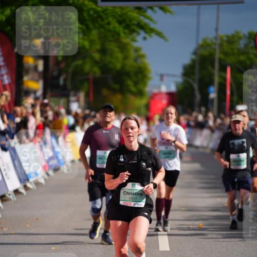 20.09.2026 - PSD Bank Halbmarathon LAZAROV Photography http://msf.ph/oto/10533237 20.09.2026 12:13:35 Ziel 1077, 1226, 1722, 1964, 3398, 4590, 4797 meine-sportfotos.de