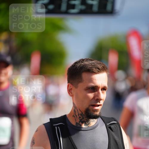 20.09.2026 - PSD Bank Halbmarathon LAZAROV Photography http://msf.ph/oto/10533343 20.09.2026 12:13:40 Ziel 1077, 1226, 1722, 1964, 3398, 3739, 4590 meine-sportfotos.de