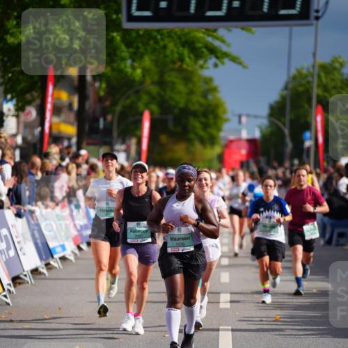 20.09.2026 - PSD Bank Halbmarathon LAZAROV Photography http://msf.ph/oto/10533363 20.09.2026 12:13:45 Ziel 1038, 1226, 1380, 1387, 1964, 2091, 3398, 3739, 4283, 4590 meine-sportfotos.de