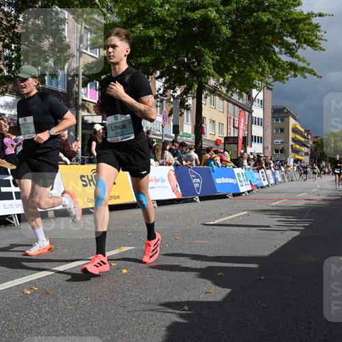 20.09.2026 - PSD Bank Halbmarathon J. Mangold http://msf.ph/oto/10533411 20.09.2026 12:20:45 Ziel 1331, 3412, 3740, 4312, 4423, 4790 meine-sportfotos.de