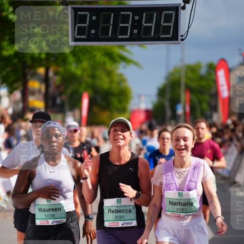 20.09.2026 - PSD Bank Halbmarathon LAZAROV Photography http://msf.ph/oto/10533425 20.09.2026 12:13:48 Ziel 1038, 1380, 1387, 1490, 2091, 2162, 2604, 3739, 3792, 4283, 4444 meine-sportfotos.de