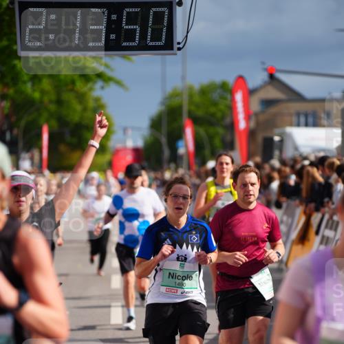 20.09.2026 - PSD Bank Halbmarathon LAZAROV Photography http://msf.ph/oto/10533447 20.09.2026 12:13:50 Ziel 1038, 1380, 1387, 1490, 2091, 2162, 2604, 2856, 3030, 3792, 4283, 4444 meine-sportfotos.de