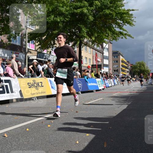 20.09.2026 - PSD Bank Halbmarathon J. Mangold http://msf.ph/oto/10533450 20.09.2026 12:20:52 Ziel 1143, 4423 meine-sportfotos.de