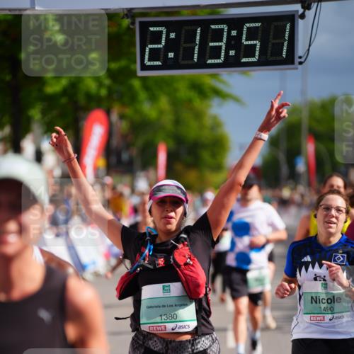 20.09.2026 - PSD Bank Halbmarathon LAZAROV Photography http://msf.ph/oto/10533458 20.09.2026 12:13:50 Ziel 1038, 1380, 1387, 1490, 2091, 2162, 2604, 2856, 3030, 3792, 4283, 4444 meine-sportfotos.de