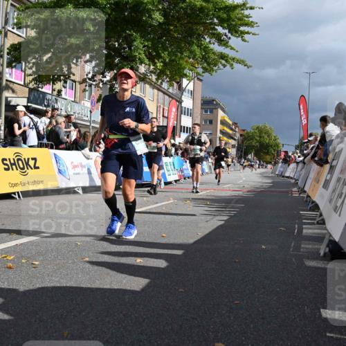 20.09.2026 - PSD Bank Halbmarathon J. Mangold http://msf.ph/oto/10533473 20.09.2026 12:21:00 Ziel 1004, 1143, 1281, 2906, 2907 meine-sportfotos.de