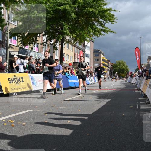 20.09.2026 - PSD Bank Halbmarathon J. Mangold http://msf.ph/oto/10533498 20.09.2026 12:21:02 Ziel 1004, 1143, 1281, 2906, 2907 meine-sportfotos.de