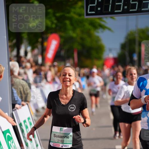 20.09.2026 - PSD Bank Halbmarathon LAZAROV Photography http://msf.ph/oto/10533504 20.09.2026 12:13:53 Ziel 1038, 1339, 1380, 1387, 1463, 1490, 2091, 2162, 2604, 2856, 3030, 3792, 4283, 4444 meine-sportfotos.de