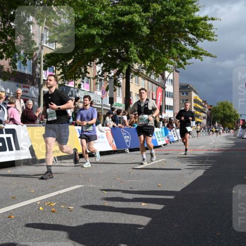 20.09.2026 - PSD Bank Halbmarathon J. Mangold http://msf.ph/oto/10533512 20.09.2026 12:21:02 Ziel 1004, 1143, 1281, 2906, 2907 meine-sportfotos.de