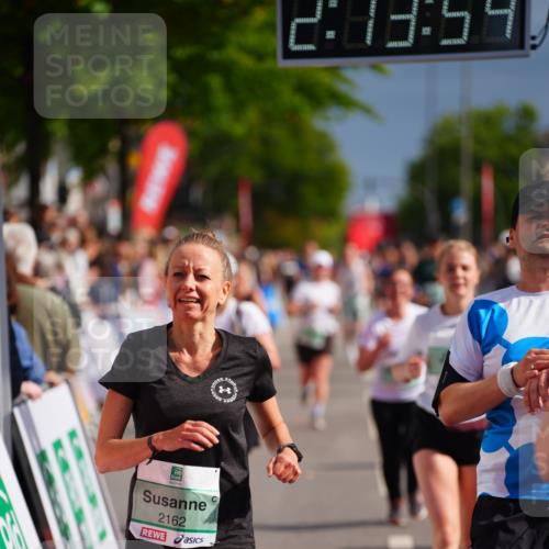 20.09.2026 - PSD Bank Halbmarathon LAZAROV Photography http://msf.ph/oto/10533518 20.09.2026 12:13:53 Ziel 1038, 1339, 1380, 1387, 1463, 1490, 2091, 2162, 2604, 2856, 3030, 3792, 4283, 4444 meine-sportfotos.de