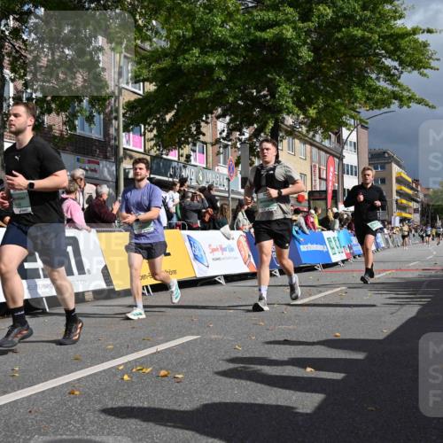 20.09.2026 - PSD Bank Halbmarathon J. Mangold http://msf.ph/oto/10533524 20.09.2026 12:21:03 Ziel 1004, 1143, 1281, 2906, 2907 meine-sportfotos.de