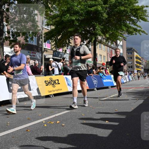 20.09.2026 - PSD Bank Halbmarathon J. Mangold http://msf.ph/oto/10533531 20.09.2026 12:21:04 Ziel 1004, 1143, 1281, 2906, 2907 meine-sportfotos.de