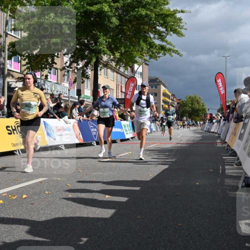 20.09.2026 - PSD Bank Halbmarathon J. Mangold http://msf.ph/oto/10533549 20.09.2026 12:21:14 Ziel 1203, 1443, 1793, 3197, 3672 meine-sportfotos.de