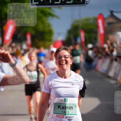 20.09.2026 - PSD Bank Halbmarathon LAZAROV Photography http://msf.ph/oto/10533574 20.09.2026 12:13:57 Ziel 1109, 1339, 1380, 1463, 1490, 1524, 2162, 2604, 2856, 3030, 3792, 4444 meine-sportfotos.de
