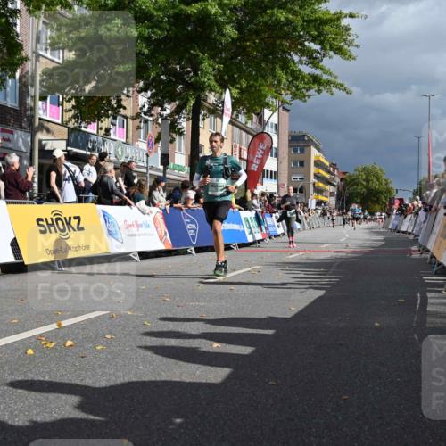 20.09.2026 - PSD Bank Halbmarathon J. Mangold http://msf.ph/oto/10533587 20.09.2026 12:21:18 Ziel 1203, 1443, 1793, 3197, 3672 meine-sportfotos.de