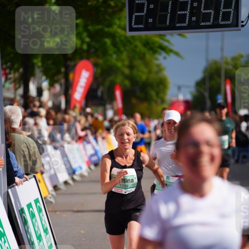 20.09.2026 - PSD Bank Halbmarathon LAZAROV Photography http://msf.ph/oto/10533591 20.09.2026 12:13:57 Ziel 1109, 1339, 1380, 1463, 1490, 1524, 2162, 2604, 2856, 3030, 3792, 4444 meine-sportfotos.de