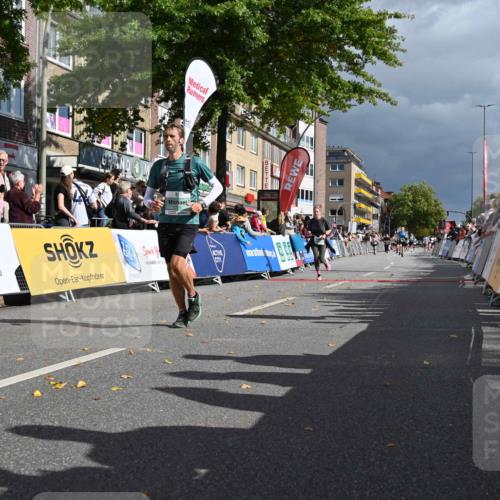 20.09.2026 - PSD Bank Halbmarathon J. Mangold http://msf.ph/oto/10533595 20.09.2026 12:21:18 Ziel 1203, 1443, 1793, 3197, 3672 meine-sportfotos.de