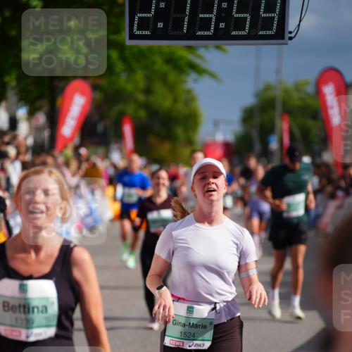 20.09.2026 - PSD Bank Halbmarathon LAZAROV Photography http://msf.ph/oto/10533602 20.09.2026 12:13:59 Ziel 1049, 1109, 1339, 1397, 1463, 1524, 2162, 2604, 2856, 3030, 3792 meine-sportfotos.de