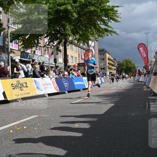 20.09.2026 - PSD Bank Halbmarathon J. Mangold http://msf.ph/oto/10533625 20.09.2026 12:21:27 Ziel 1097, 1203, 4205 meine-sportfotos.de