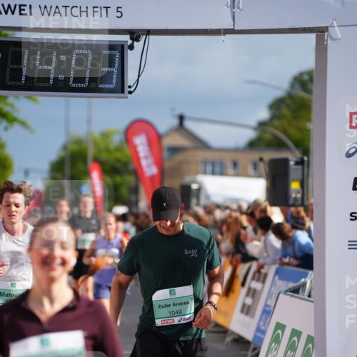 20.09.2026 - PSD Bank Halbmarathon LAZAROV Photography http://msf.ph/oto/10533669 20.09.2026 12:14:02 Ziel 1049, 1109, 1339, 1397, 1463, 1524, 2856, 3030, 3509, 4207 meine-sportfotos.de