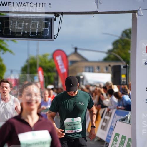 20.09.2026 - PSD Bank Halbmarathon LAZAROV Photography http://msf.ph/oto/10533675 20.09.2026 12:14:02 Ziel 1049, 1109, 1339, 1397, 1463, 1524, 2856, 3030, 3509, 4207 meine-sportfotos.de