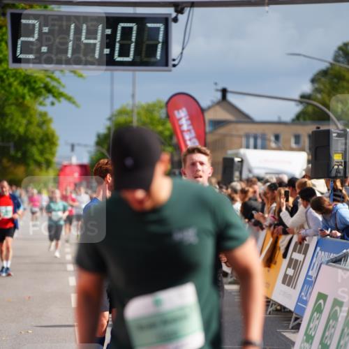 20.09.2026 - PSD Bank Halbmarathon LAZAROV Photography http://msf.ph/oto/10533744 20.09.2026 12:14:07 Ziel 1049, 1109, 1373, 1397, 1935, 2341, 3509, 3572, 4207 meine-sportfotos.de