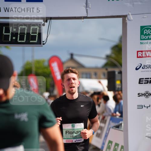 20.09.2026 - PSD Bank Halbmarathon LAZAROV Photography http://msf.ph/oto/10533759 20.09.2026 12:14:08 Ziel 1049, 1109, 1373, 1397, 1935, 2341, 3509, 3572, 4207 meine-sportfotos.de