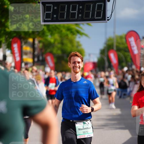 20.09.2026 - PSD Bank Halbmarathon LAZAROV Photography http://msf.ph/oto/10533770 20.09.2026 12:14:09 Ziel 1049, 1109, 1373, 1397, 1935, 2341, 3471, 3509, 3572, 4207 meine-sportfotos.de