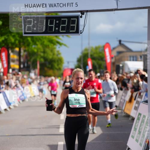 20.09.2026 - PSD Bank Halbmarathon LAZAROV Photography http://msf.ph/oto/10533880 20.09.2026 12:14:22 Ziel 1588, 1848, 2609, 3416, 3758, 4438 meine-sportfotos.de