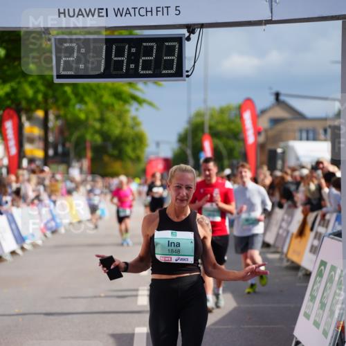 20.09.2026 - PSD Bank Halbmarathon LAZAROV Photography http://msf.ph/oto/10533884 20.09.2026 12:14:22 Ziel 1588, 1848, 2609, 3416, 3758, 4438 meine-sportfotos.de