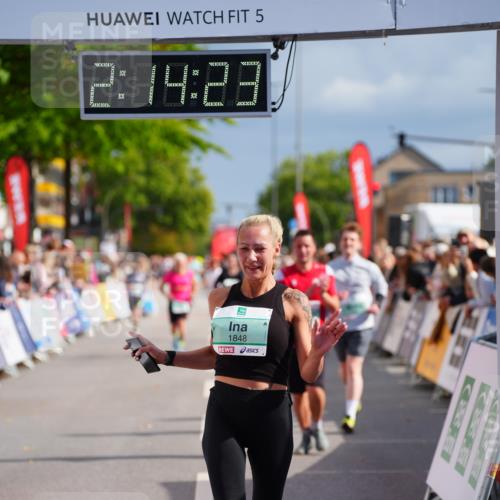 20.09.2026 - PSD Bank Halbmarathon LAZAROV Photography http://msf.ph/oto/10533894 20.09.2026 12:14:23 Ziel 1588, 1848, 2609, 3416, 3758, 4438 meine-sportfotos.de