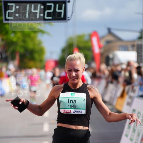 20.09.2026 - PSD Bank Halbmarathon LAZAROV Photography http://msf.ph/oto/10533898 20.09.2026 12:14:23 Ziel 1588, 1848, 2609, 3416, 3758, 4438 meine-sportfotos.de